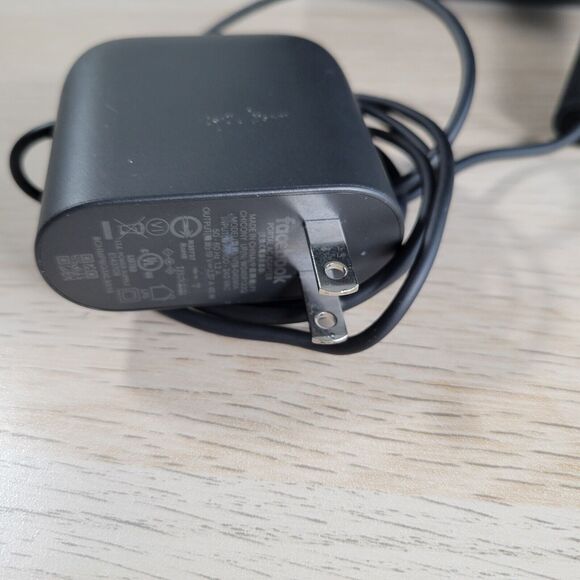 Meta Portal Facebook Smart Video Calling Home 10" 2nd Gen Tablet Camera - Picture 5 of 9